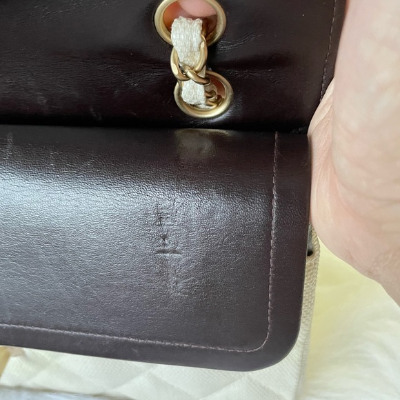 -sold on Instagram- Chanel double flap medium - Picture 14 of 15